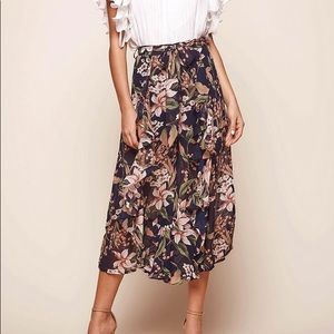 Floral wide leg pant